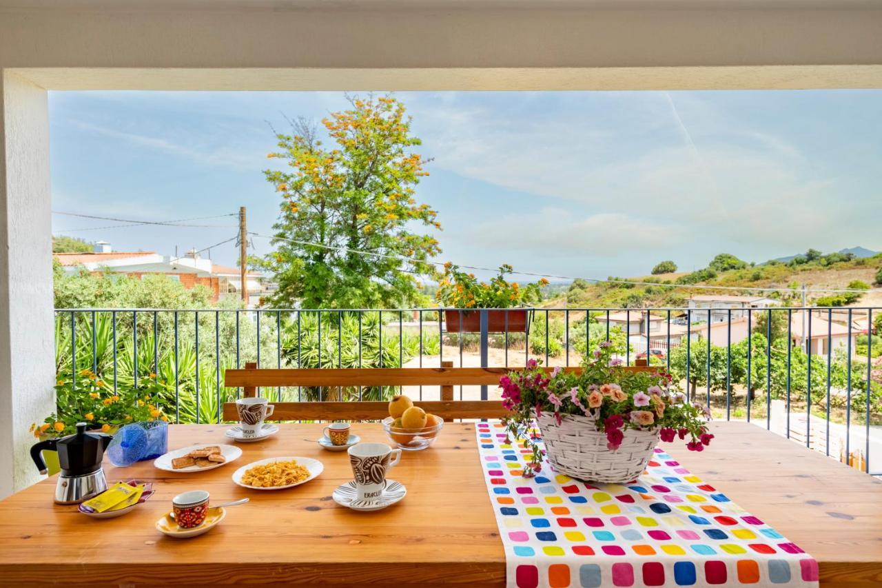 Casa Vacanze Il Mirto Bari Sardo Exterior foto